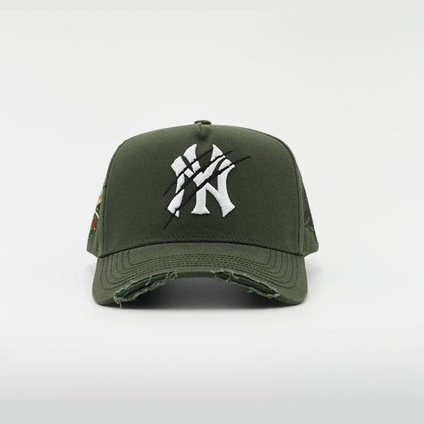 PIRATE HUNTER SNAPBACK